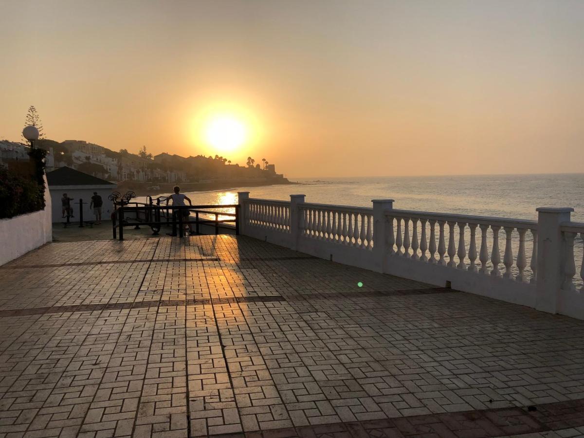 Ribera Playa Alhamar Apartman Sitio de Calahonda Kültér fotó