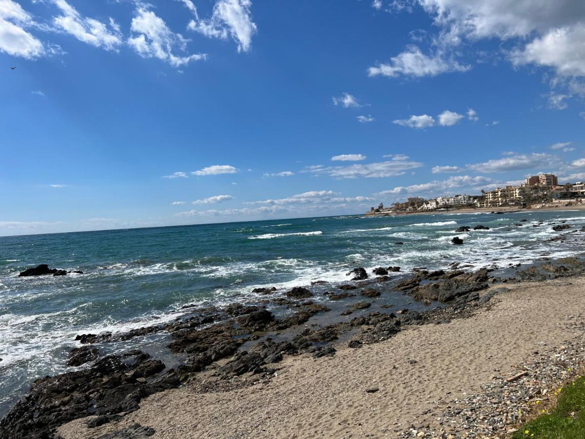 Ribera Playa Alhamar Apartman Sitio de Calahonda Kültér fotó